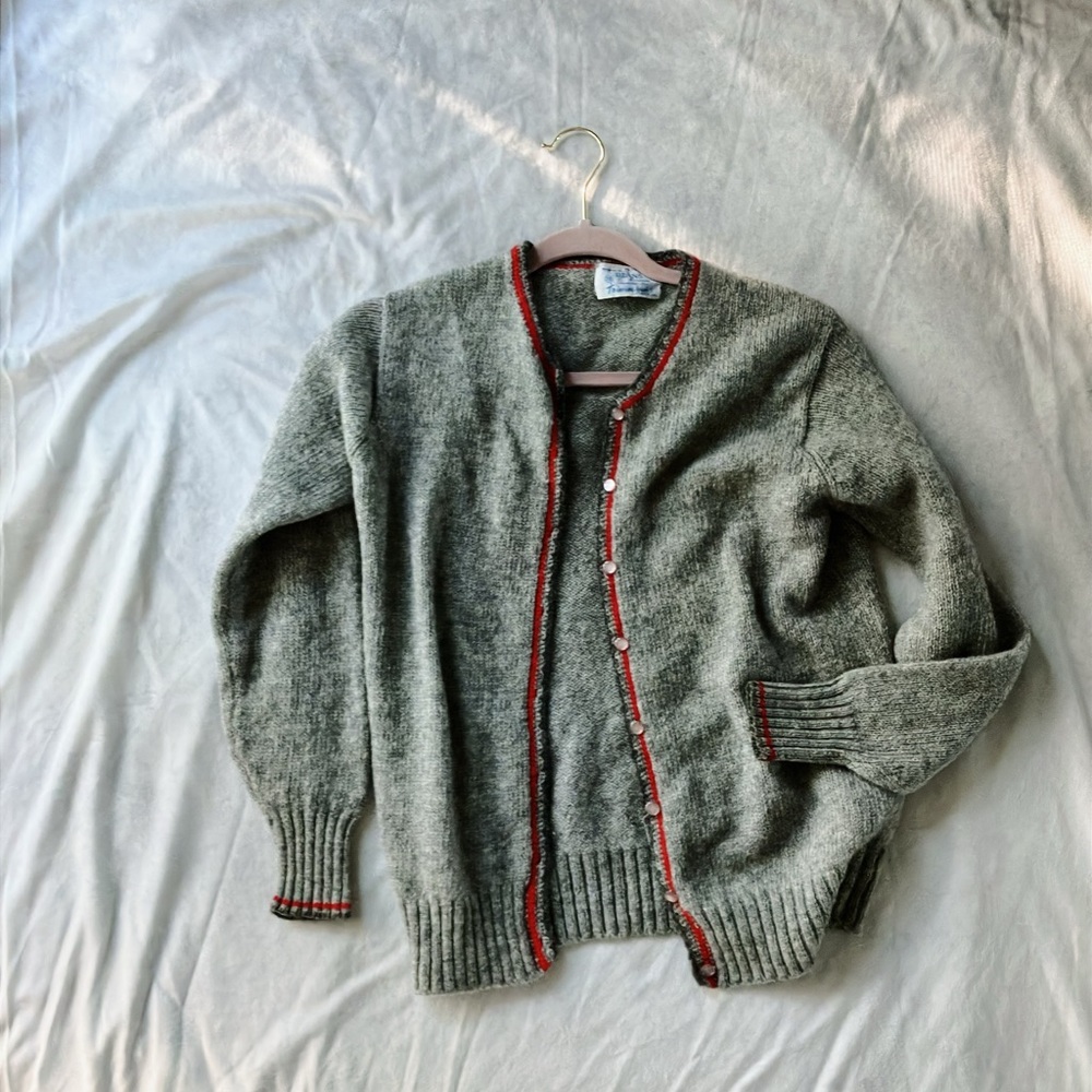 Shetland Wool Gray Cardigan with Red Accents